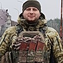 Саша, 33 года