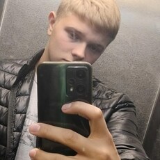 Фотография мужчины Анатолий, 19 лет из г. Выборг