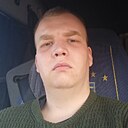Максим, 22 года