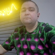 Фотография мужчины Владимир, 37 лет из г. Северск