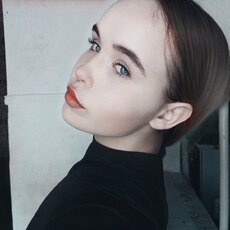 Фотография девушки Алина, 19 лет из г. Тулун