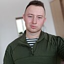 Максим, 24 года