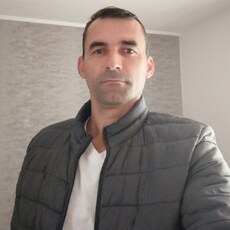 Фотография мужчины Petrișor, 47 лет из г. Caracal