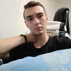 Фотография мужчины Влад, 21 год из г. Нижнекамск
