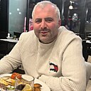 Gor, 42 года
