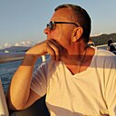 Анатолий, 61 год