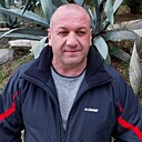 Guram, 54 года