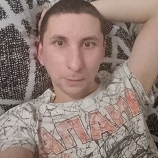 Фотография мужчины Maksim, 36 лет из г. Оленегорск