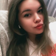 Фотография девушки Елена, 18 лет из г. Петрозаводск