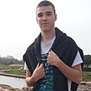 Павел, 24 года