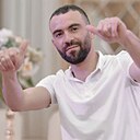 Миша Петросян, 38 лет