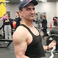 Фотография мужчины Алик, 28 лет из г. Екатеринбург