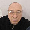 Михаил, 54 года