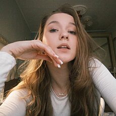 Фотография девушки Аня, 21 год из г. Баган