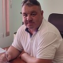 Макс, 44 года