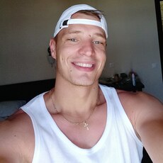 Алексей, 28 из г. Санкт-Петербург.
