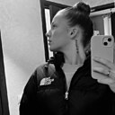 Дана, 22 года