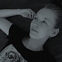 Julia, 23 года