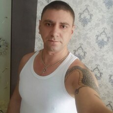 Валерий, 36 из г. Санкт-Петербург.