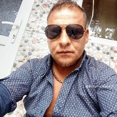 Фотография мужчины Cosmin, 40 лет из г. Pitești