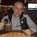 Макс, 40 лет