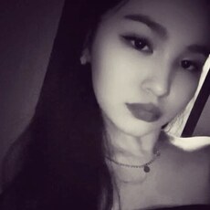 Фотография девушки Гулкайыр, 18 лет из г. Бишкек