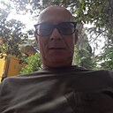 Миша, 52 года