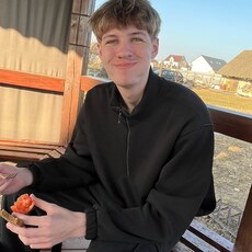 Фотография мужчины Артём, 18 лет из г. Щучин