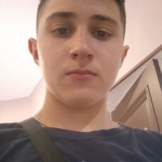 Фотография мужчины Захар, 19 лет из г. Каменец-Подольский