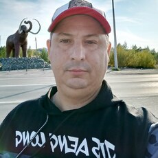 Фотография мужчины Юрий, 43 года из г. Новый Уренгой
