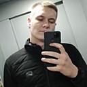 Антон, 23 года