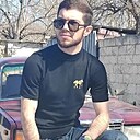 Ройал, 23 года