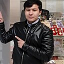Хожиакбар, 21 год