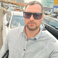 Фотография мужчины Artem, 39 лет из г. Майкоп