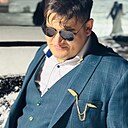 Максим, 33 года