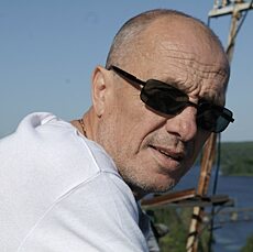 Валерий, 65 из г. Санкт-Петербург.