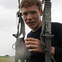 Антон, 24 года