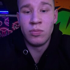 Фотография мужчины Вячеслав, 20 лет из г. Санкт-Петербург