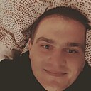 Макс, 25 лет