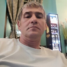 Фотография мужчины Bogdan, 46 лет из г. Brăila