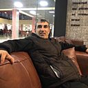 Авик, 42 года