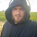 Максим, 33 года