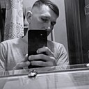 Олег, 33 года
