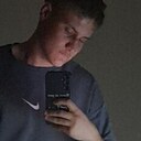 Владислав, 18 лет