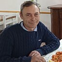Valeriu, 54 года