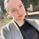 Lu, 21 год