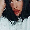 Cassandra, 42 года
