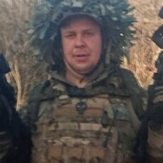 Роман, 30 из г. Моспино.
