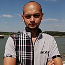 Василий, 32 года