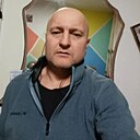 Дамир, 44 года